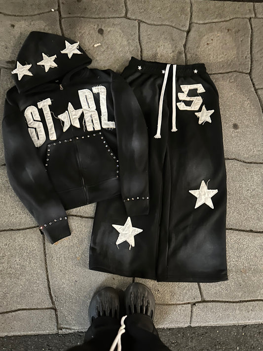 ST★RZ HOODIE